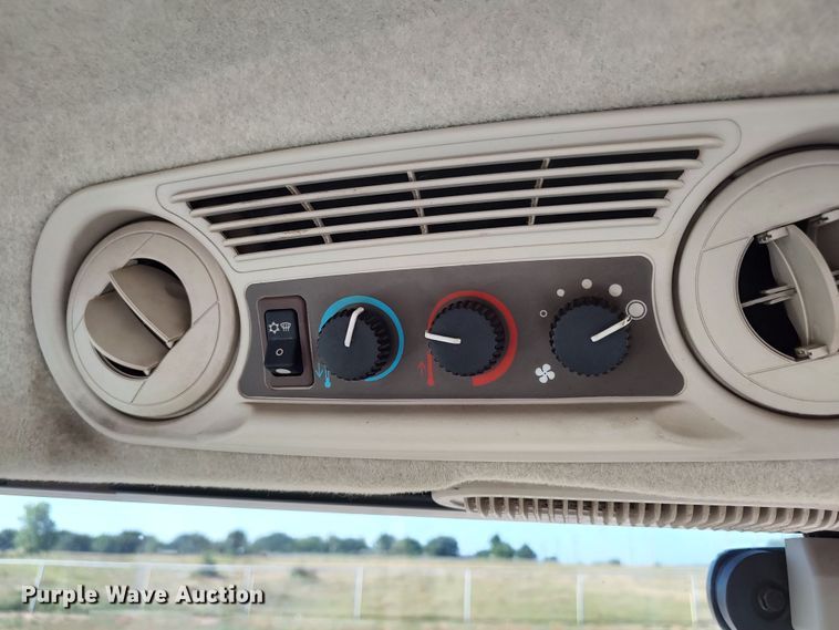 image for item LU9177 2012 John Deere 6100D  MFWD tractor