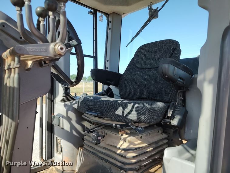 image for item LU9178 2007 Volvo G930  motor grader