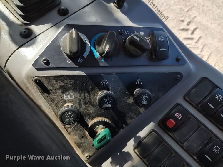 image for item LU9178 2007 Volvo G930  motor grader