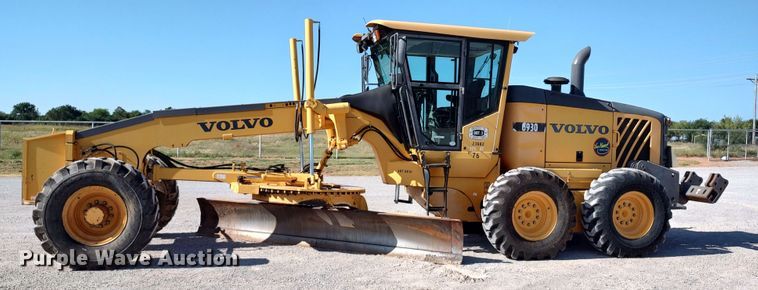 image for item LU9180 2007 Volvo G930  motor grader