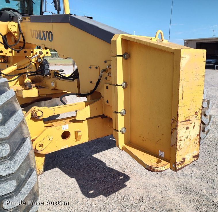 image for item LU9180 2007 Volvo G930  motor grader