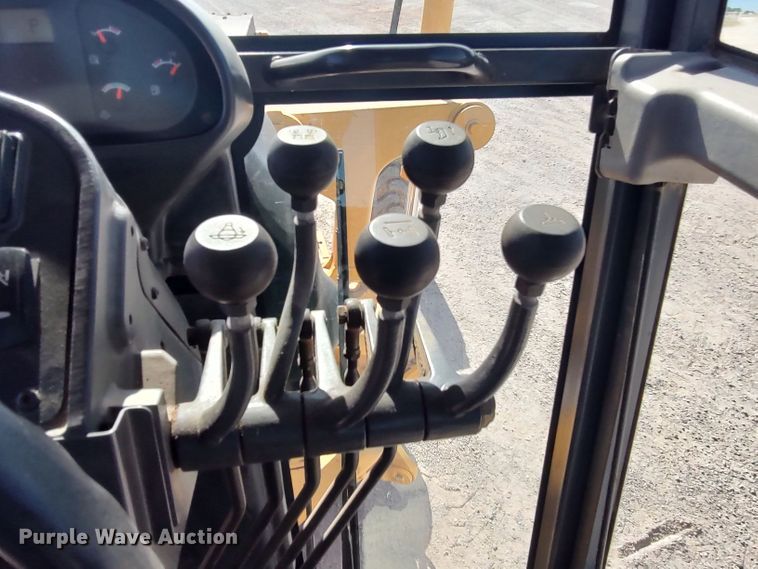 image for item LU9180 2007 Volvo G930  motor grader