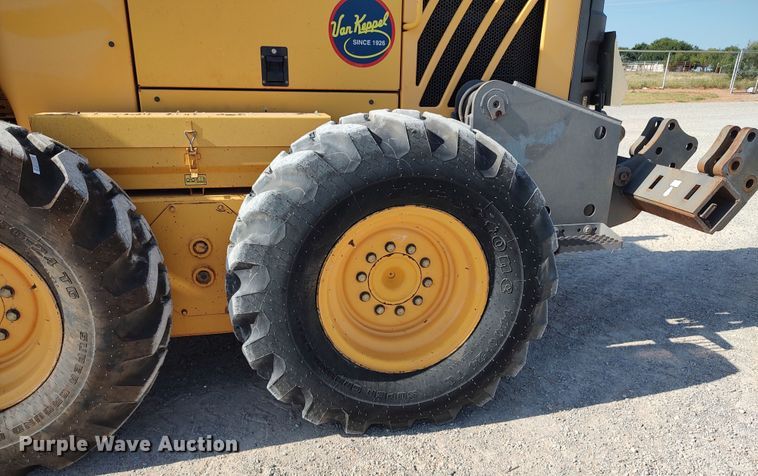 image for item LU9180 2007 Volvo G930  motor grader