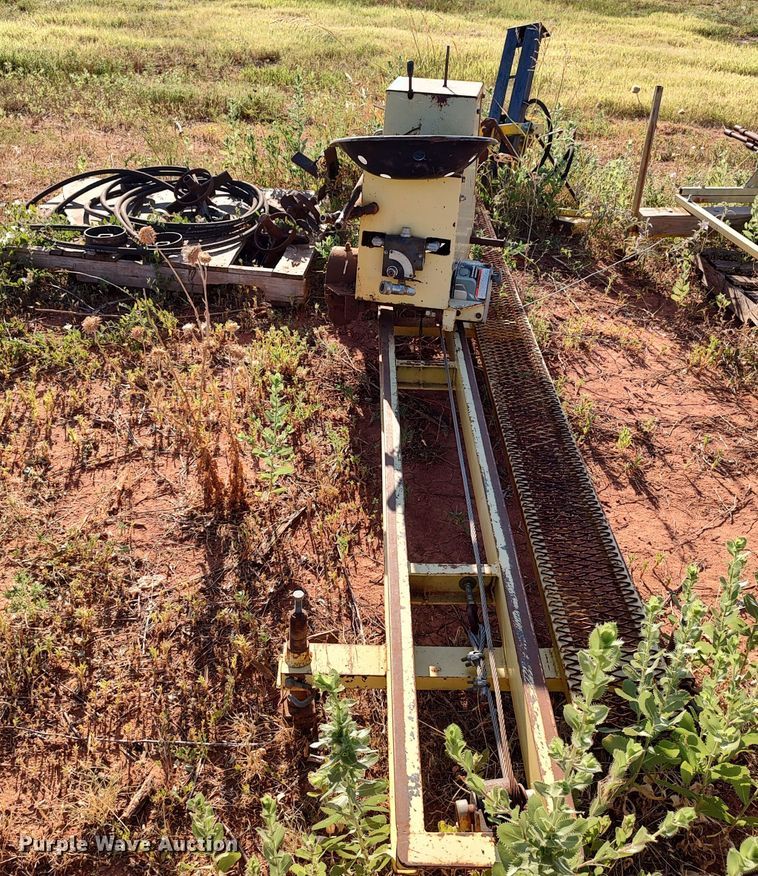 image for item LU9202 Boring machine