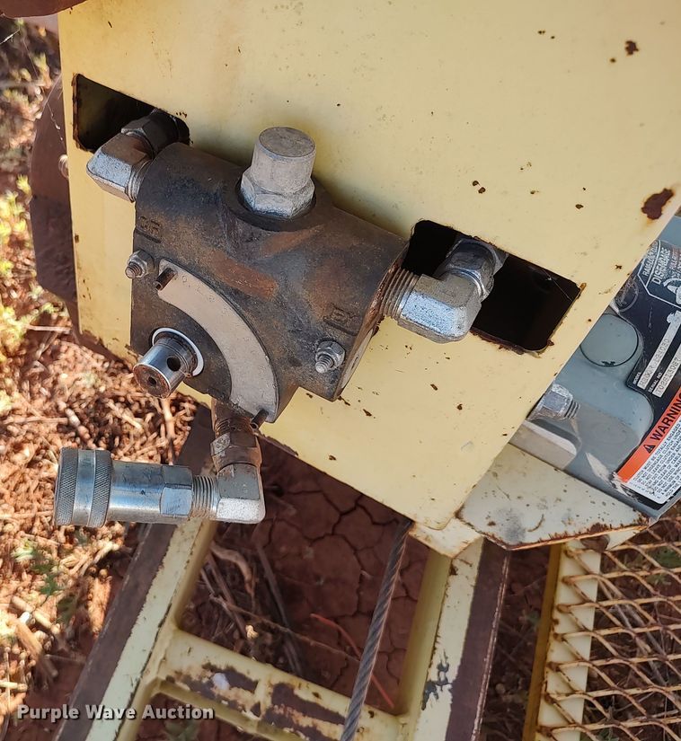 image for item LU9202 Boring machine