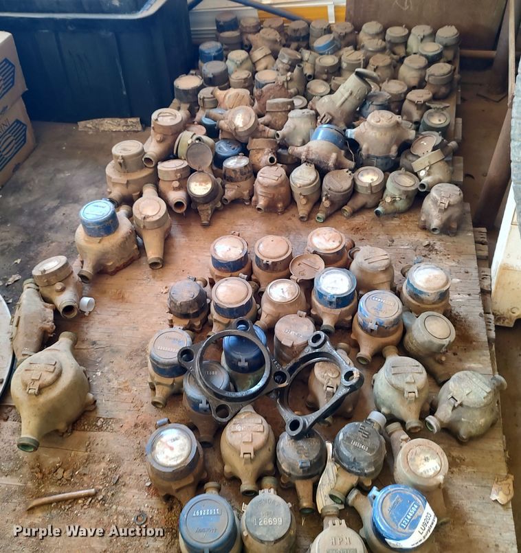 image for item LU9203 Approximately 85 water meters
