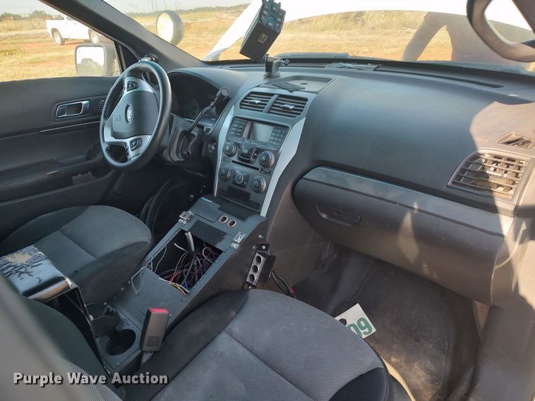 image for item LU9204 2014 Ford Explorer Police Interceptor  SUV