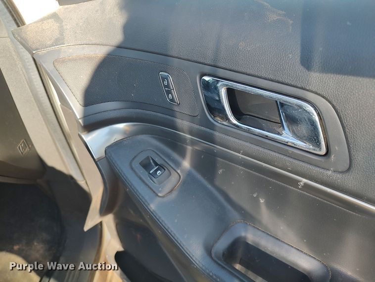 image for item LU9204 2014 Ford Explorer Police Interceptor  SUV