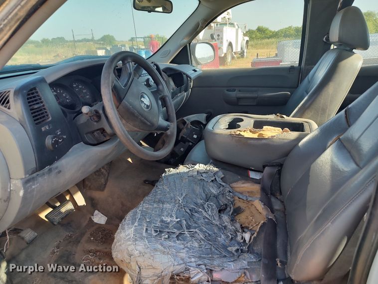 image for item LU9205 2009 Chevrolet Silverado 1500  Ext. Cab pickup truck