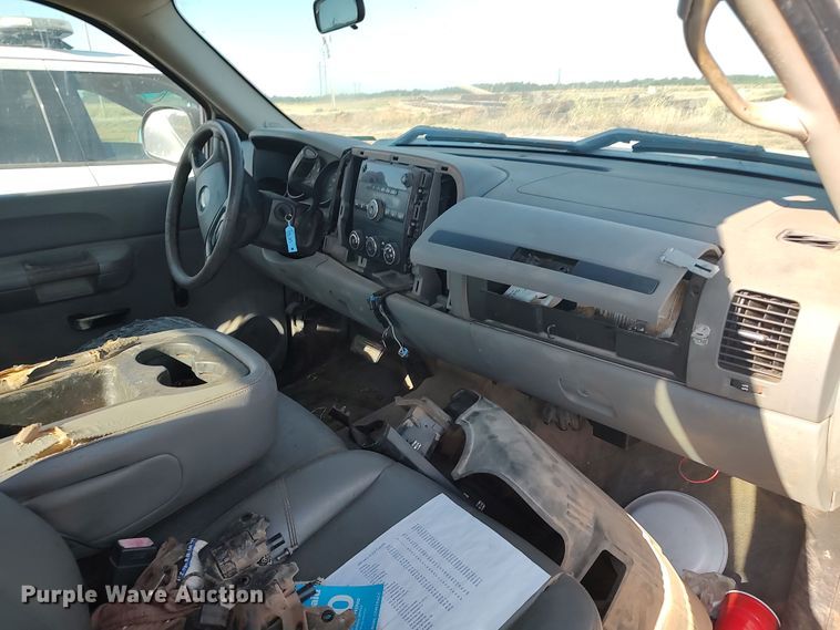 image for item LU9205 2009 Chevrolet Silverado 1500  Ext. Cab pickup truck