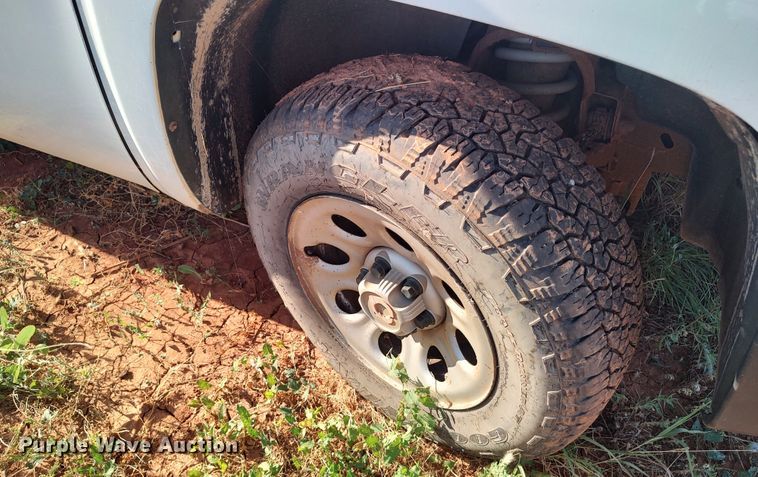 image for item LU9205 2009 Chevrolet Silverado 1500  Ext. Cab pickup truck