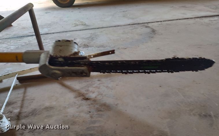 image for item LU9207 1994 Ford F700  bucket truck