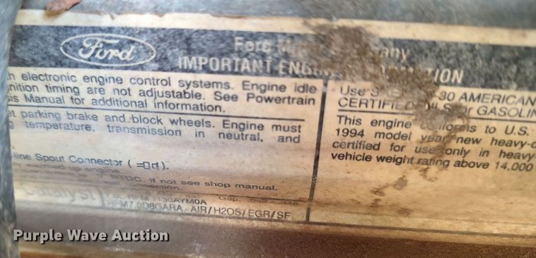 image for item LU9207 1994 Ford F700  bucket truck