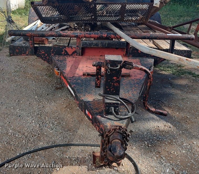 image for item LU9210 Utility trailer