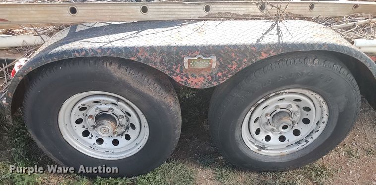 image for item LU9210 Utility trailer