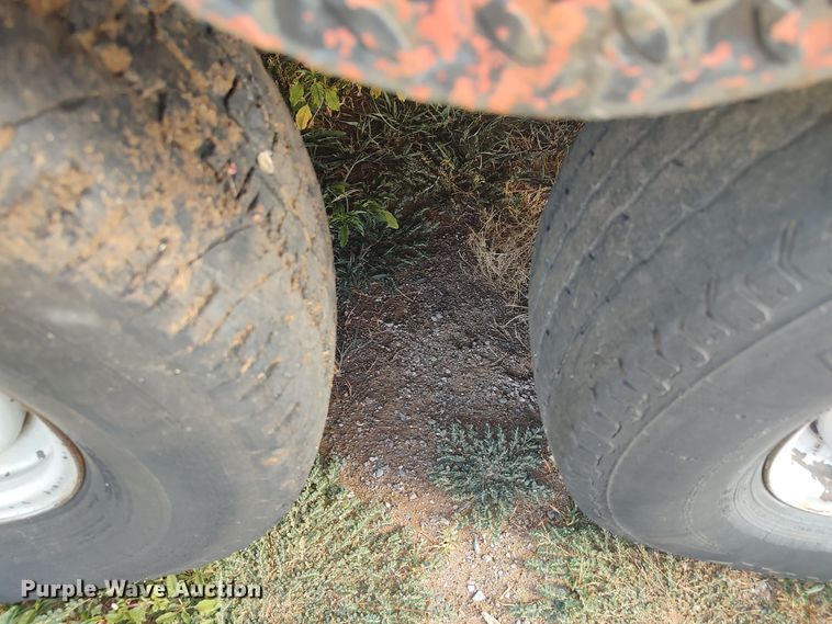 image for item LU9210 Utility trailer