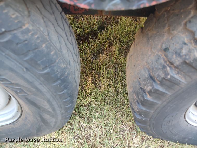 image for item LU9210 Utility trailer