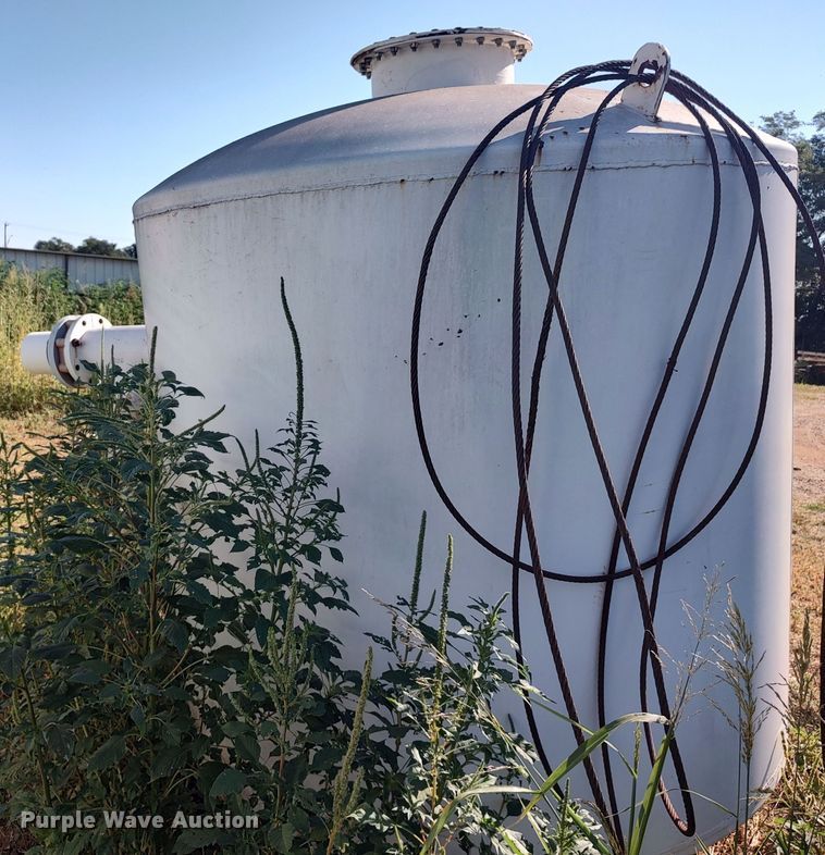 image for item LU9211 Pool filter tank