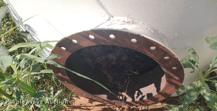 image for item LU9211 Pool filter tank