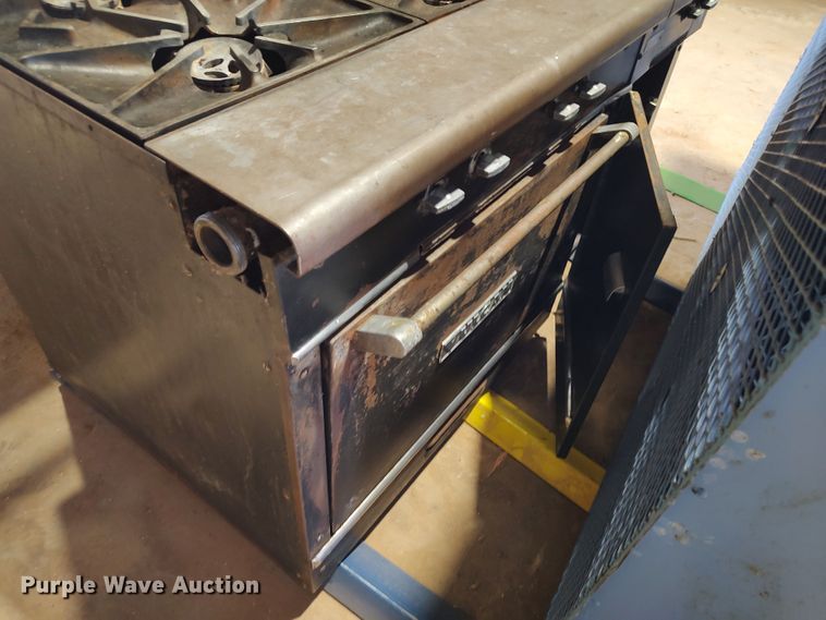 image for item LU9222 Restaurant equipment