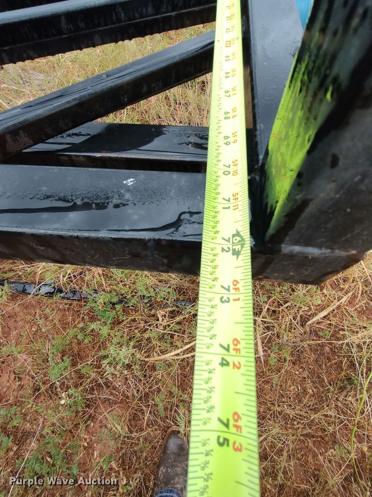 image for item LU9261 (2) garden arbors