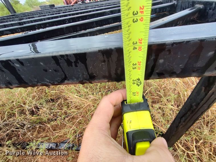 image for item LU9261 (2) garden arbors