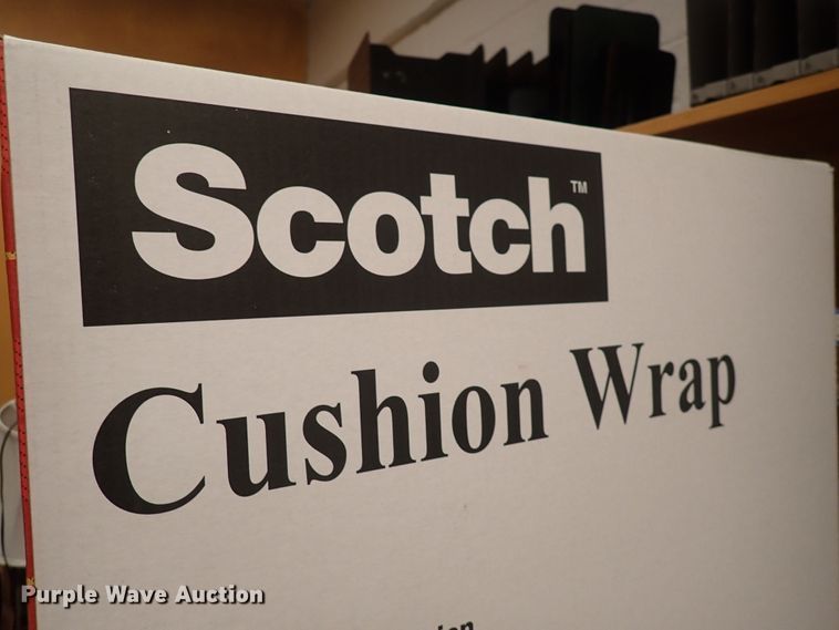 image for item LU9440 Office supplies and equipment