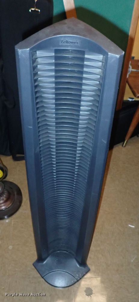 image for item LU9440 Office supplies and equipment