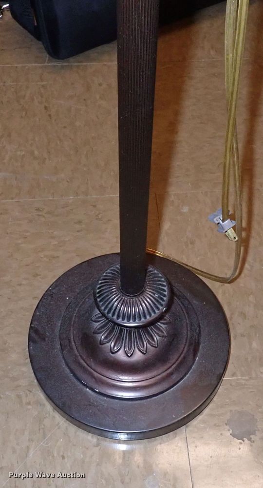 image for item LU9440 Office supplies and equipment