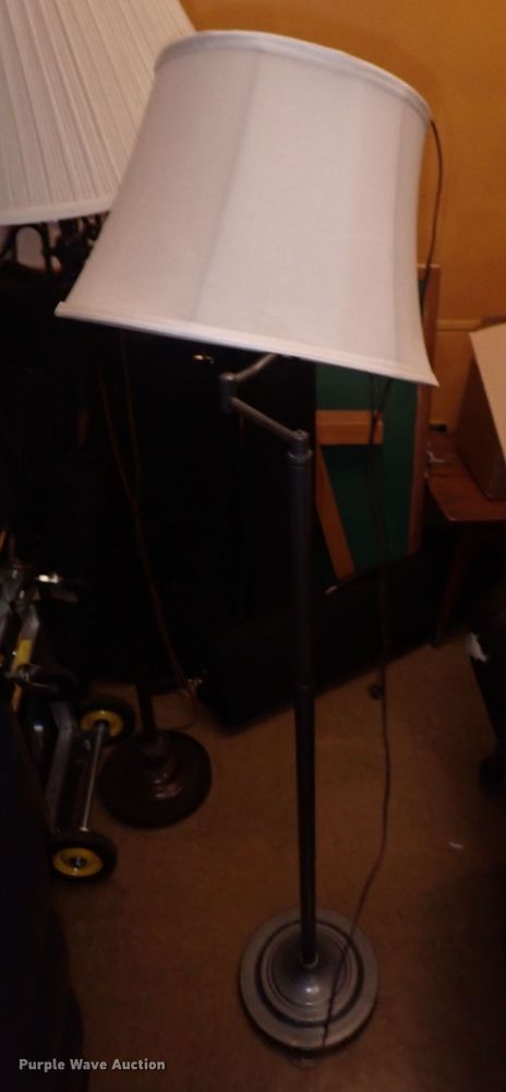 image for item LU9440 Office supplies and equipment