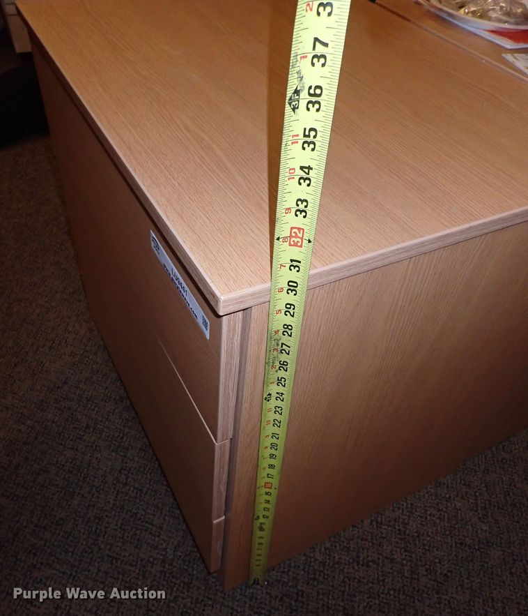 image for item LU9441 Wood cabinet