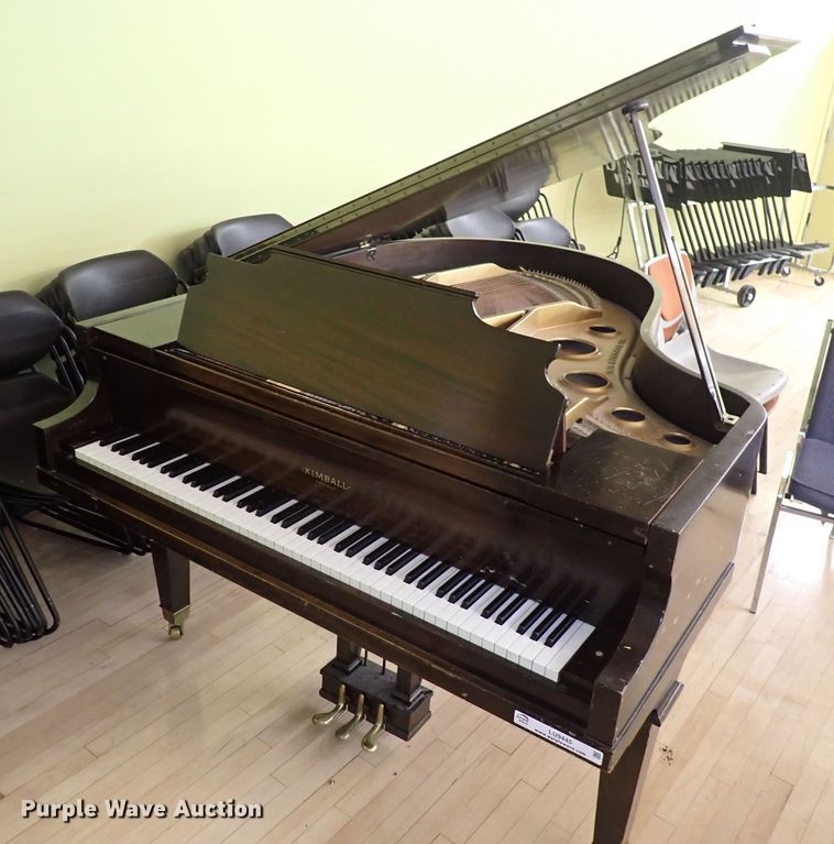 image for item LU9445 Kimball  piano