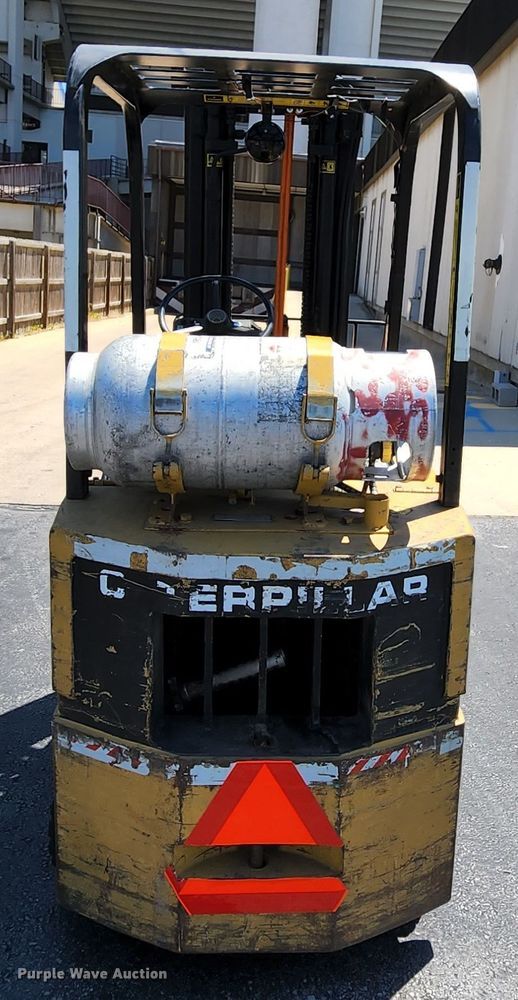 image for item MK9027 1989 Caterpillar T30D  forklift