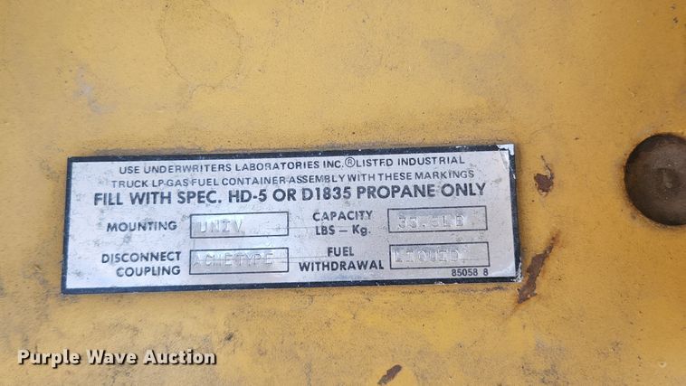 image for item MK9027 1989 Caterpillar T30D  forklift