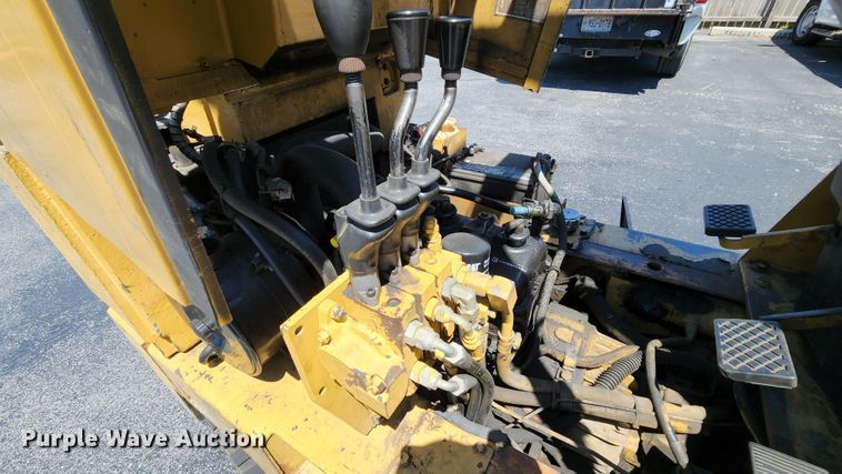 image for item MK9027 1989 Caterpillar T30D  forklift