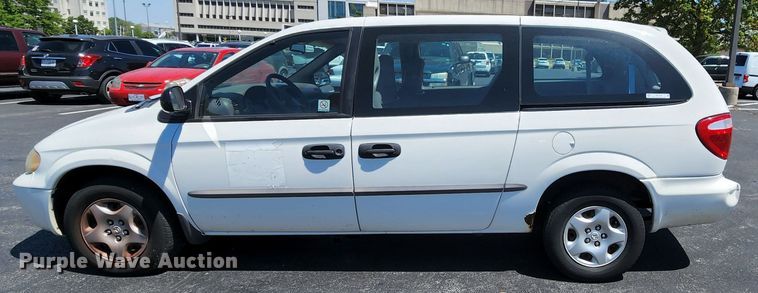 image for item MK9028 2002 Dodge Grand Caravan SE  van