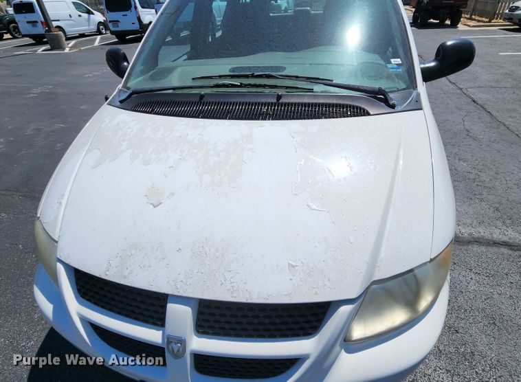 image for item MK9028 2002 Dodge Grand Caravan SE  van