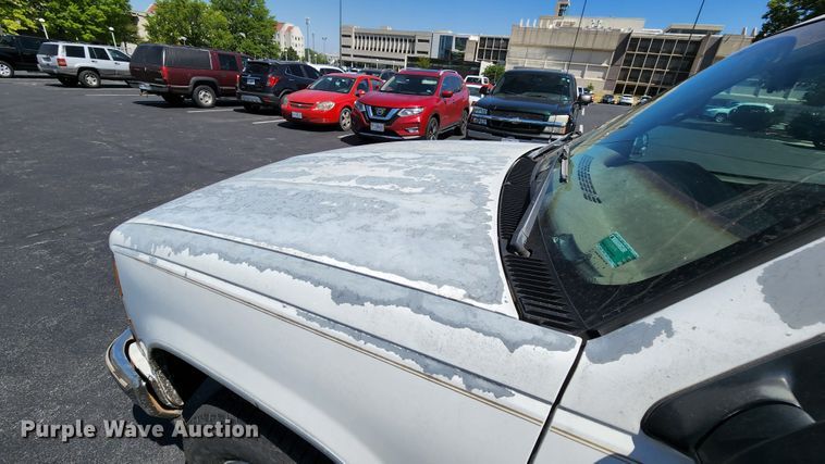 image for item MK9032 1995 Chevrolet Tahoe 1500  SUV