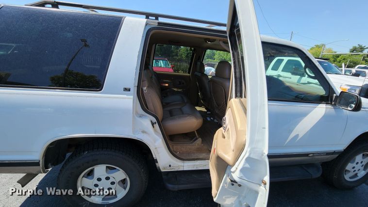 image for item MK9032 1995 Chevrolet Tahoe 1500  SUV
