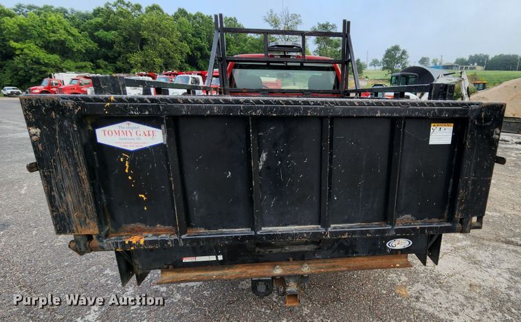 image for item MK9036 2003 Chevrolet Silverado 2500HD  pickup truck