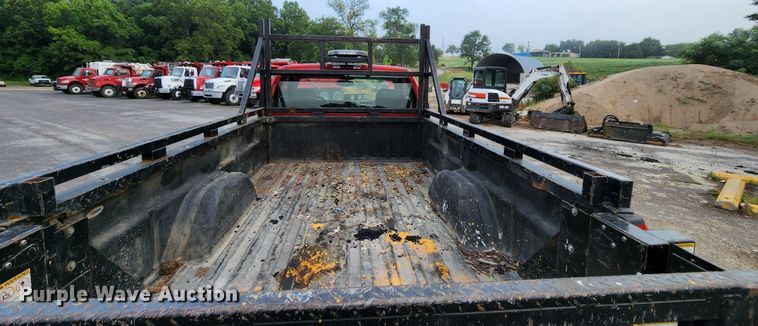 image for item MK9036 2003 Chevrolet Silverado 2500HD  pickup truck