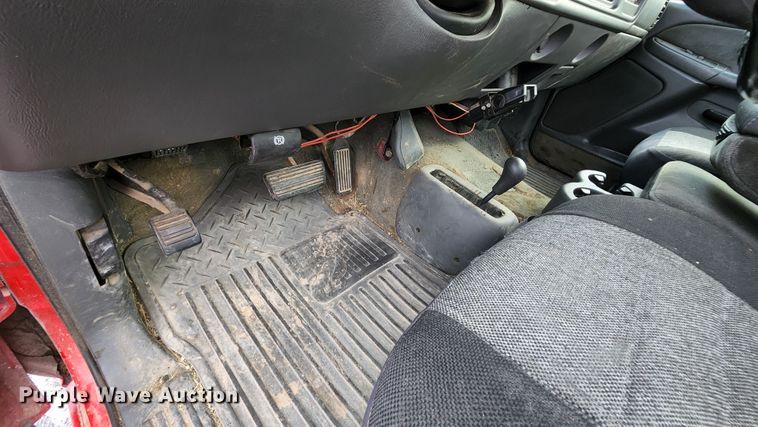 image for item MK9036 2003 Chevrolet Silverado 2500HD  pickup truck