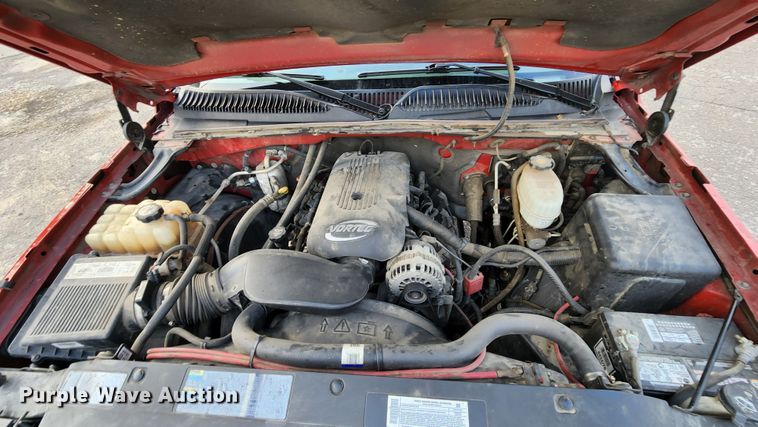 image for item MK9036 2003 Chevrolet Silverado 2500HD  pickup truck