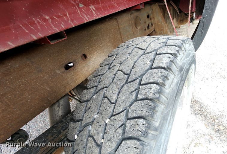 image for item MK9036 2003 Chevrolet Silverado 2500HD  pickup truck