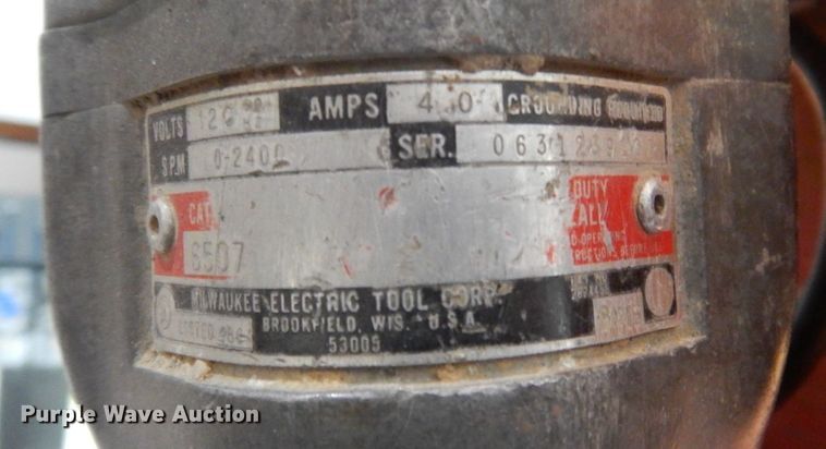 image for item MU9679 Tools