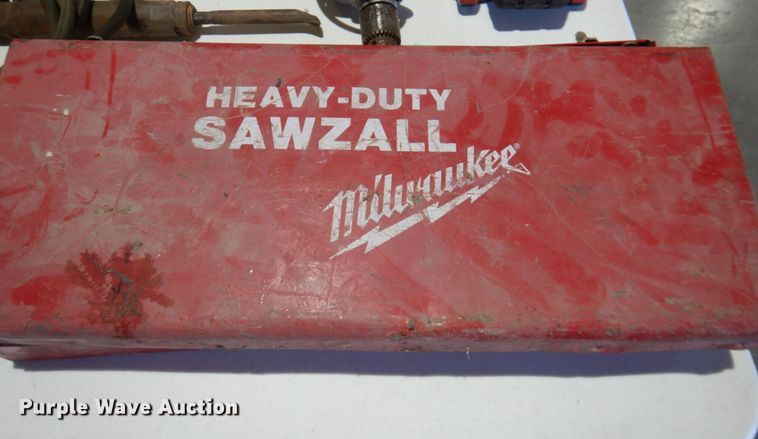 image for item MU9679 Tools