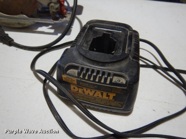 image for item MU9679 Tools