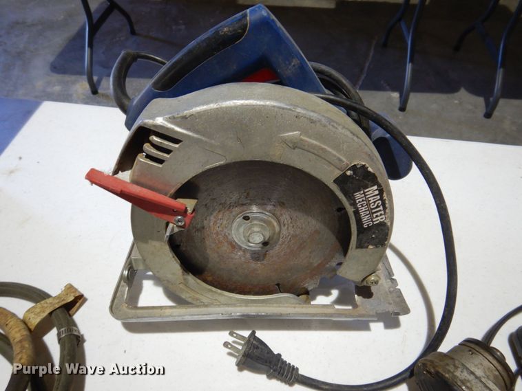 image for item MU9679 Tools