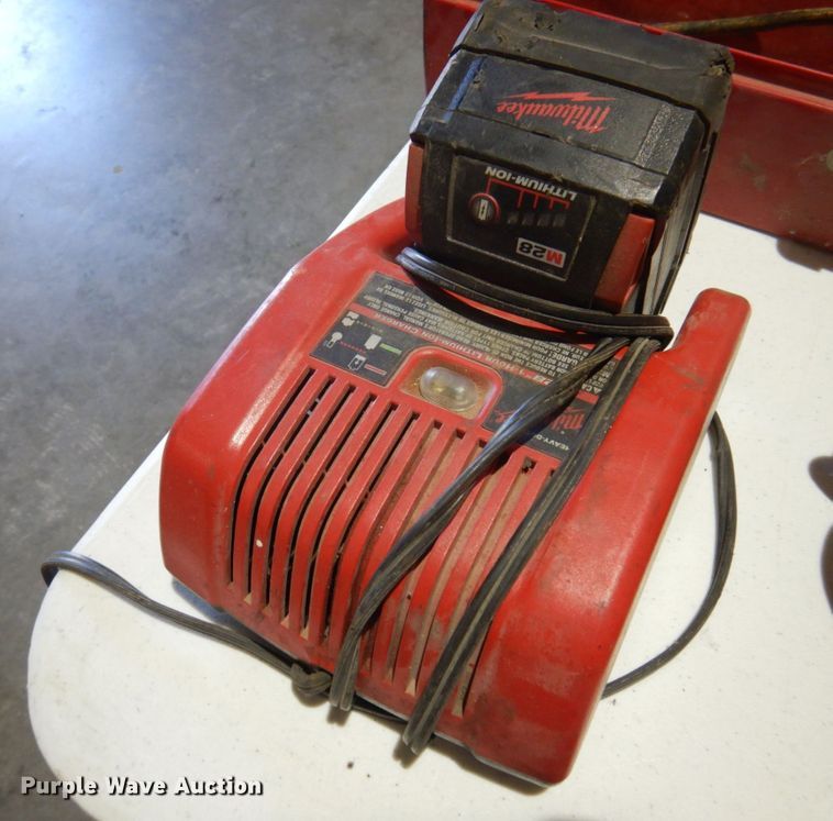 image for item MU9679 Tools