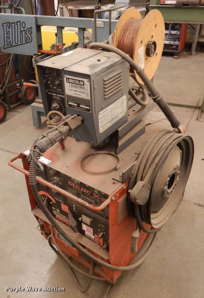 image for item MU9680 Lincoln DC-250  welder